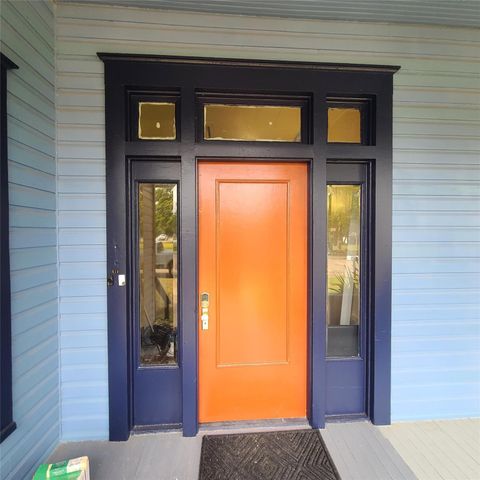 615 E Washington Street, Giddings, TX 78942