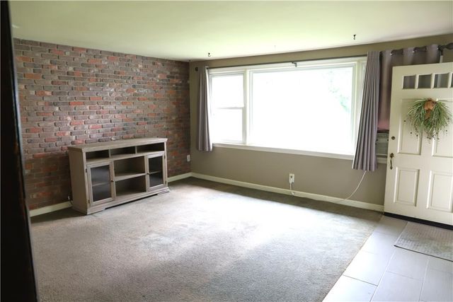 3202 Aberdeen Cir Allentown, South Whitehall Twp, PA 18104