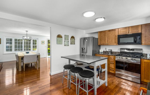 22 Rocky Way, Harwich, MA 02645