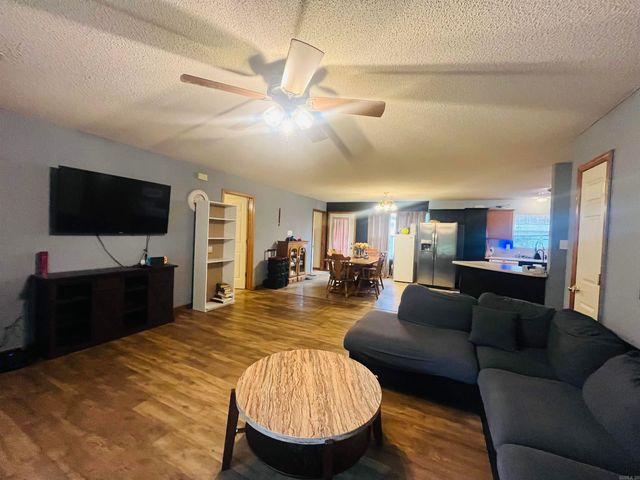 333 Cox Street, Donaldson, AR 71941
