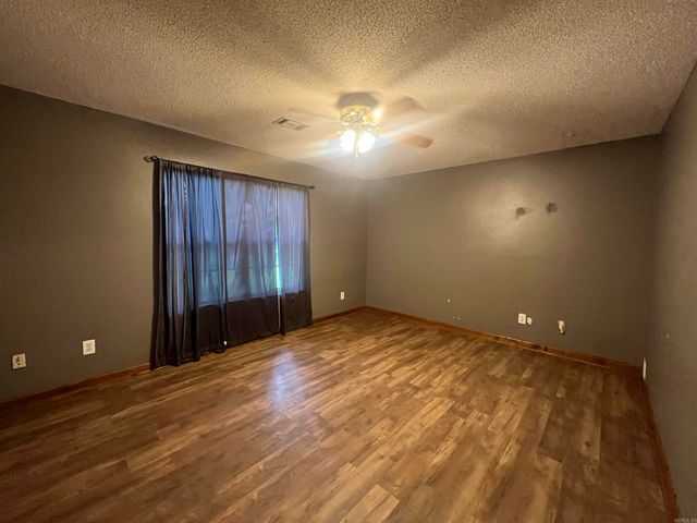 333 Cox Street, Donaldson, AR 71941