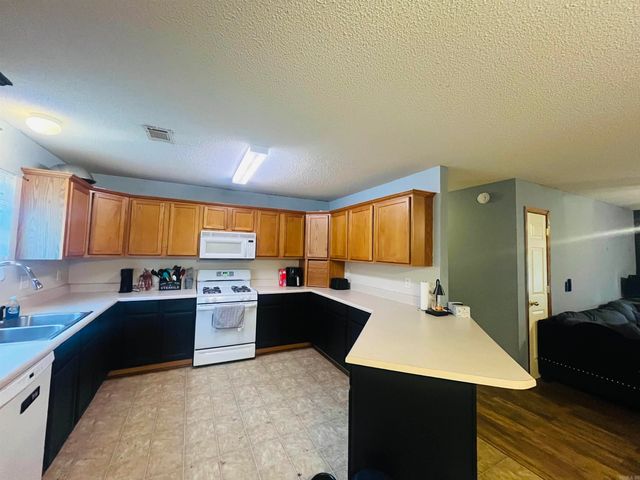 333 Cox Street, Donaldson, AR 71941