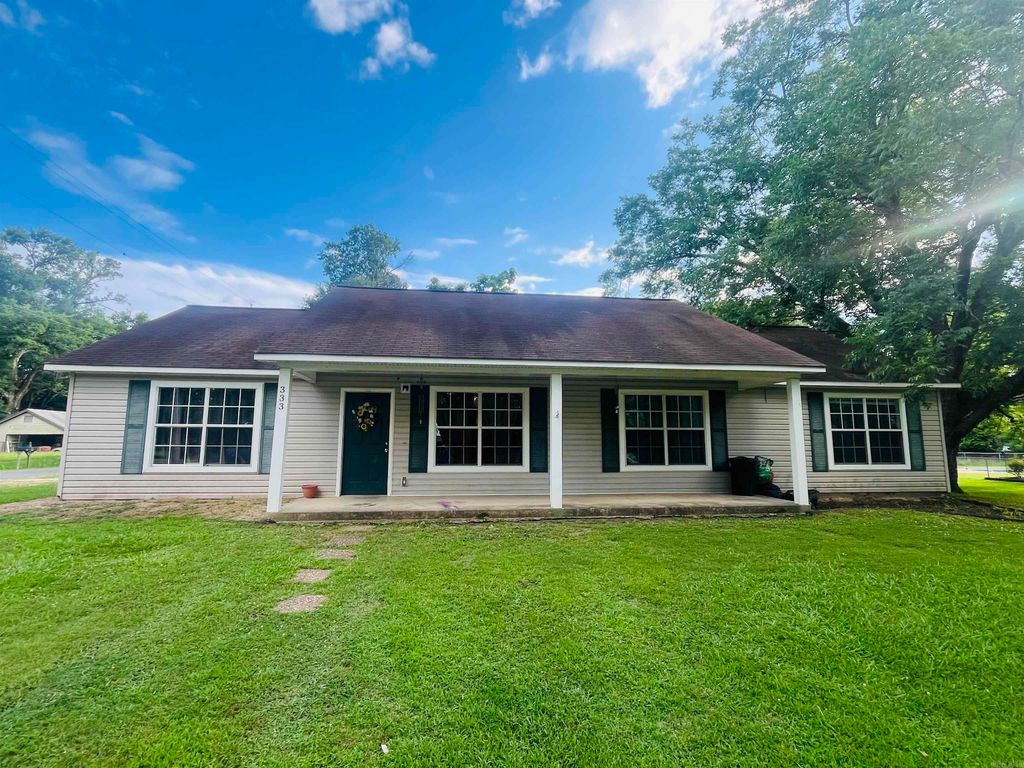 333 Cox Street, Donaldson, AR 71941