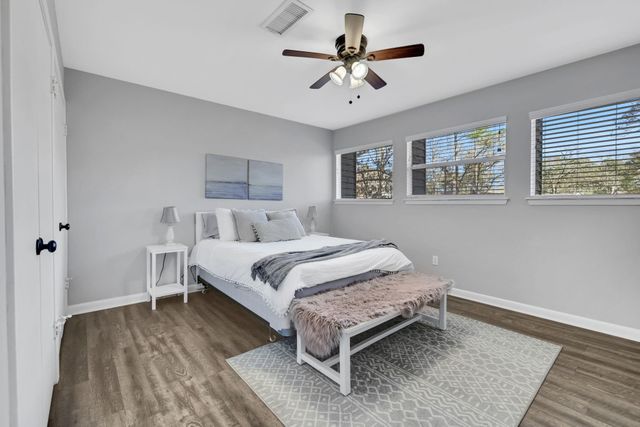 10 Driftwood Lane, Coldspring, TX 77331