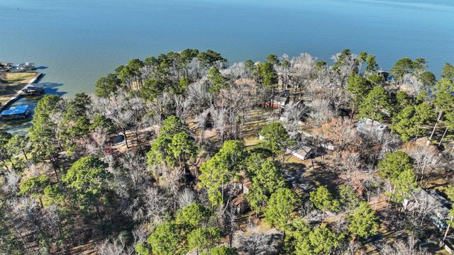 10 Driftwood Lane, Coldspring, TX 77331