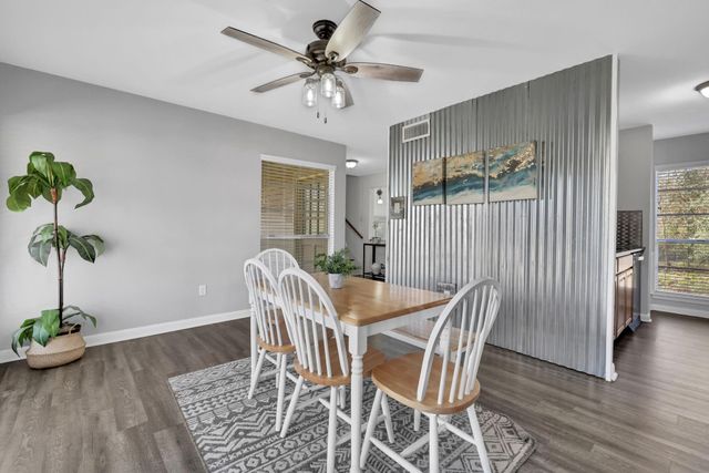10 Driftwood Lane, Coldspring, TX 77331