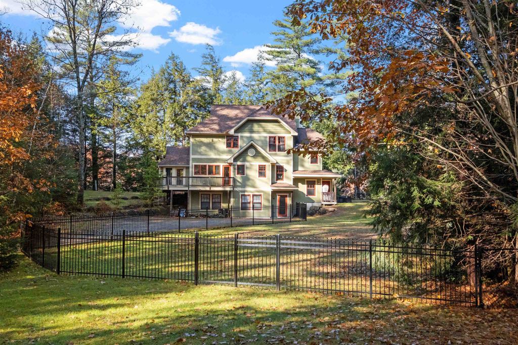 147 Pemi River Road, Thornton, NH 03285