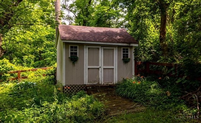 6000 Cleves Warsaw Pike, Delhi Twp, OH 45233
