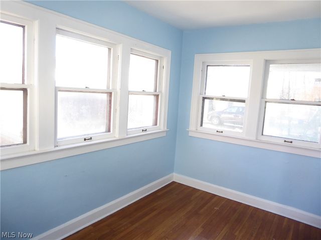 2179 Edgewood Road, Cleveland Heights, OH 44118