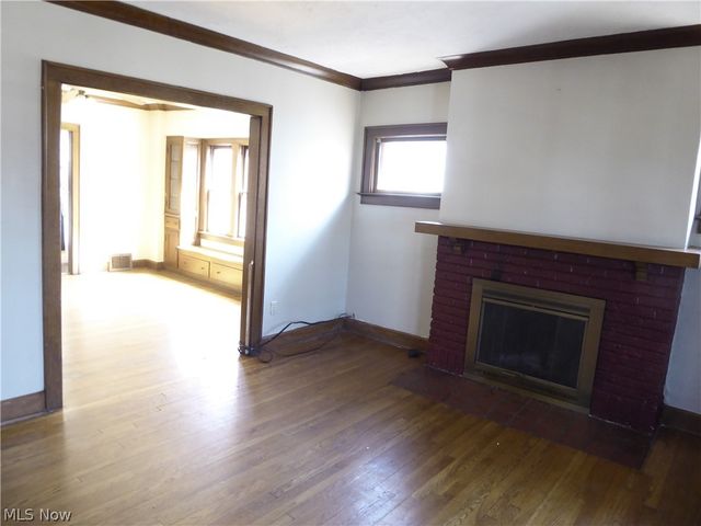 2179 Edgewood Road, Cleveland Heights, OH 44118