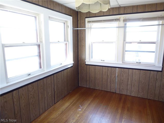 2179 Edgewood Road, Cleveland Heights, OH 44118