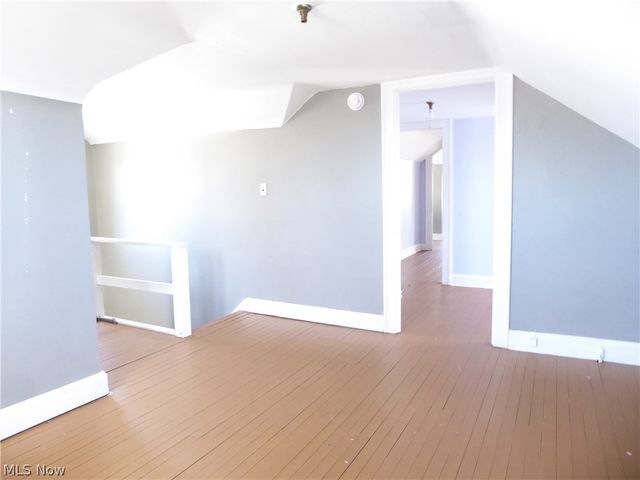 2179 Edgewood Road, Cleveland Heights, OH 44118