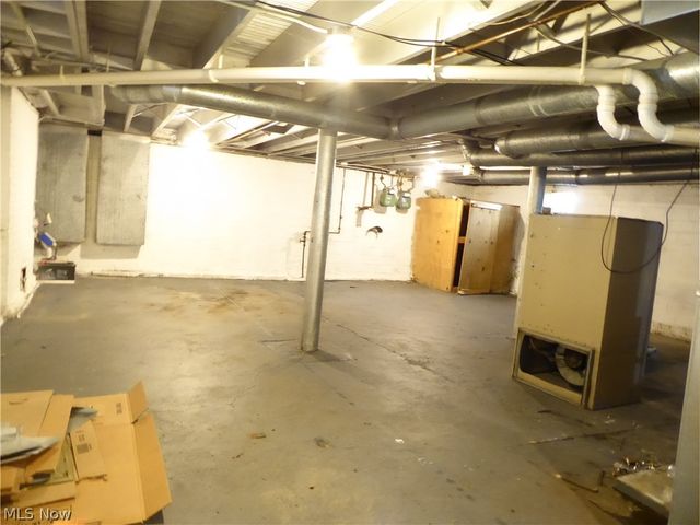 2179 Edgewood Road, Cleveland Heights, OH 44118