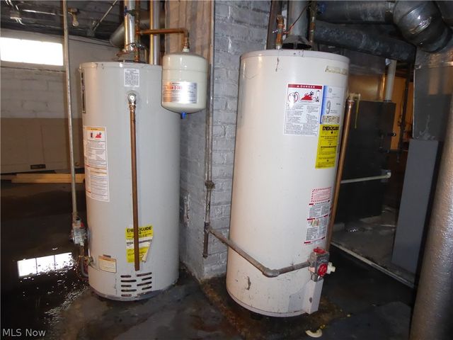 2179 Edgewood Road, Cleveland Heights, OH 44118