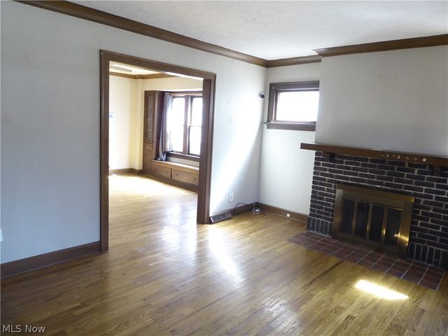 2179 Edgewood Road, Cleveland Heights, OH 44118