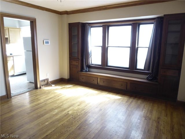 2179 Edgewood Road, Cleveland Heights, OH 44118