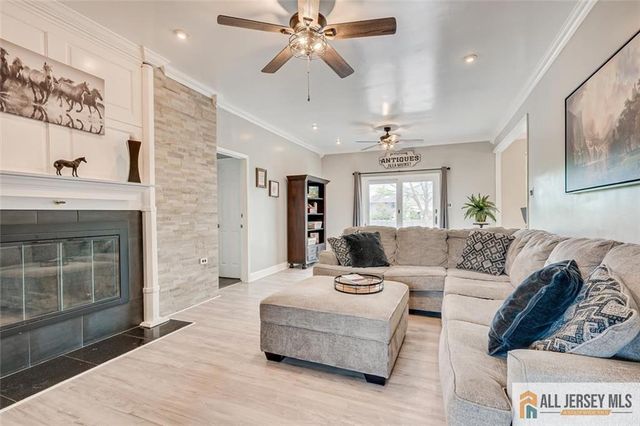20 Poplar Avenue, North Brunswick, NJ 08902