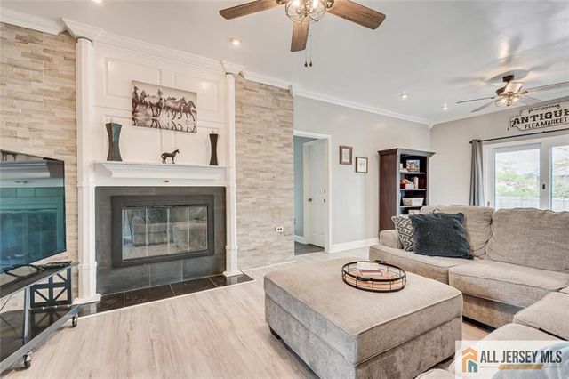 20 Poplar Avenue, North Brunswick, NJ 08902