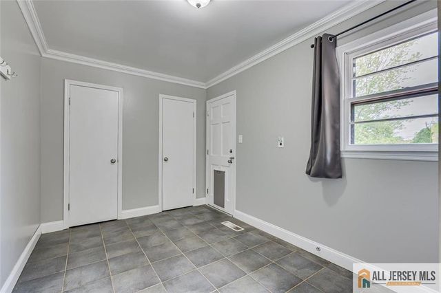 20 Poplar Avenue, North Brunswick, NJ 08902