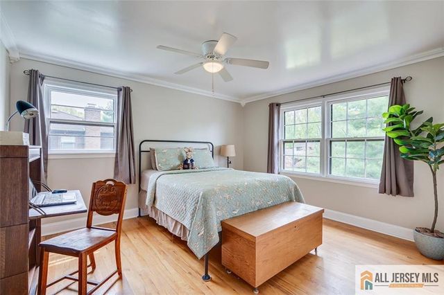 20 Poplar Avenue, North Brunswick, NJ 08902