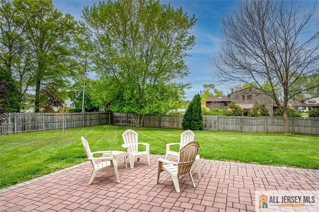 20 Poplar Avenue, North Brunswick, NJ 08902
