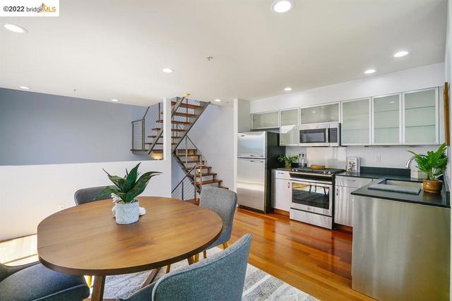 2709 10th Street C, Berkeley, CA 94710