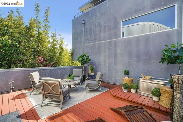 2709 10th Street C, Berkeley, CA 94710