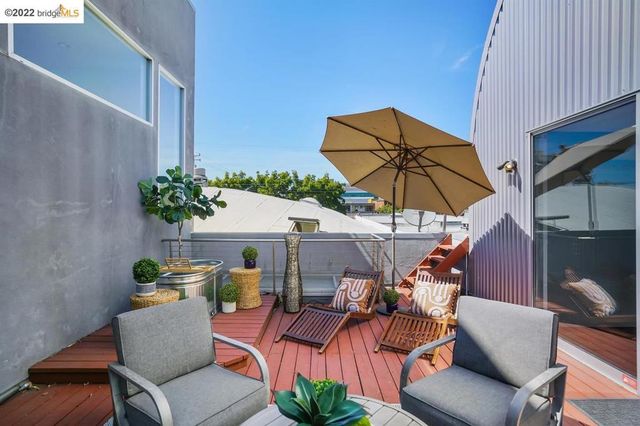 2709 10th Street C, Berkeley, CA 94710