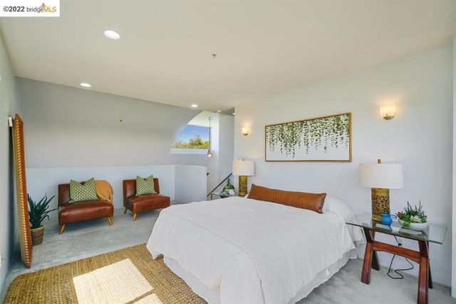 2709 10th Street C, Berkeley, CA 94710