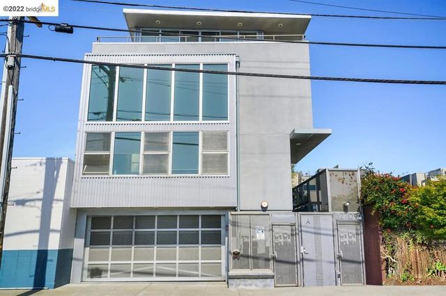 2709 10th Street C, Berkeley, CA 94710