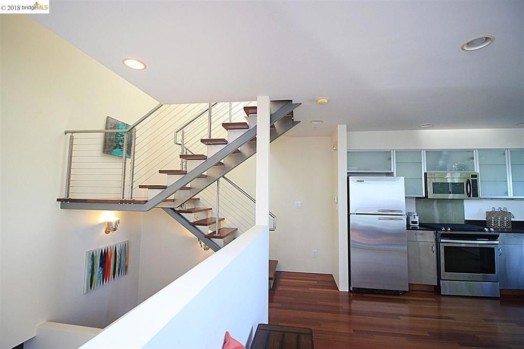 Image 15 of property listing at 2709 10th Street C, Berkeley, CA 94710