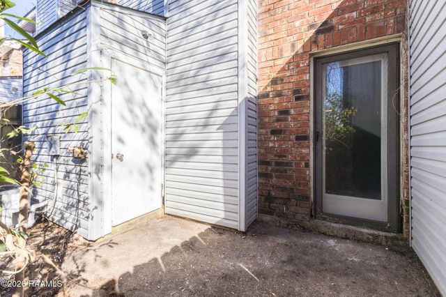 132 Southfield Parkway, Lafayette, LA 70506