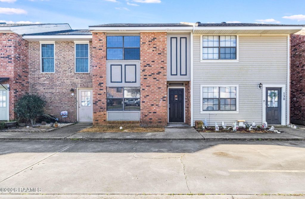 132 Southfield Parkway, Lafayette, LA 70506