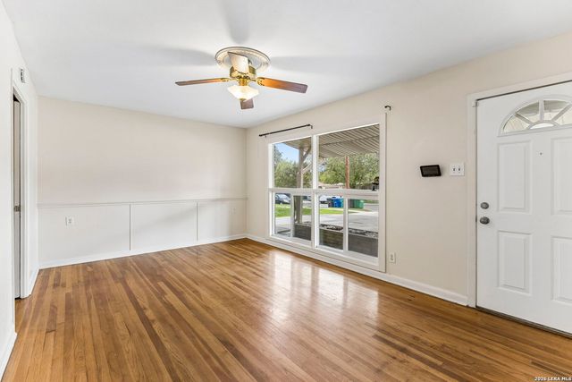 342 MAPLEWOOD LN, San Antonio, TX 78216