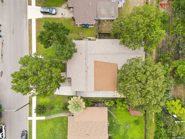 342 MAPLEWOOD LN, San Antonio, TX 78216