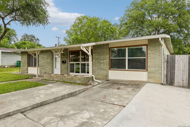 342 MAPLEWOOD LN, San Antonio, TX 78216