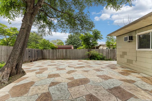 342 MAPLEWOOD LN, San Antonio, TX 78216