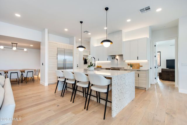 5922 E EMILE ZOLA Avenue, Scottsdale, AZ 85254