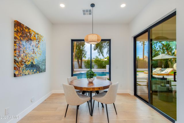 5922 E EMILE ZOLA Avenue, Scottsdale, AZ 85254