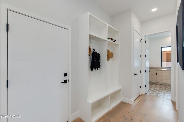 5922 E EMILE ZOLA Avenue, Scottsdale, AZ 85254