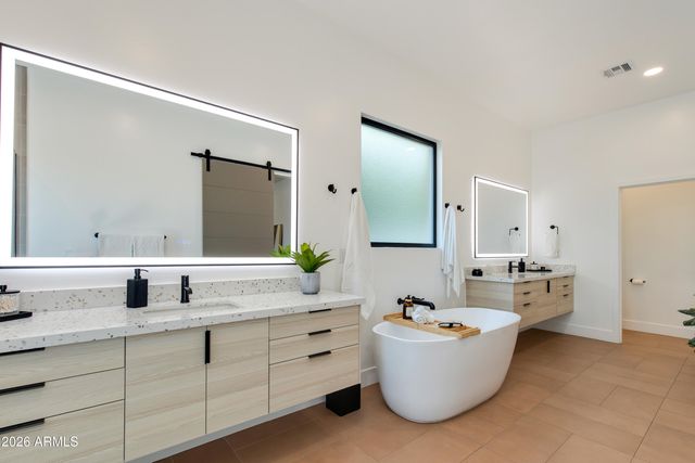 5922 E EMILE ZOLA Avenue, Scottsdale, AZ 85254