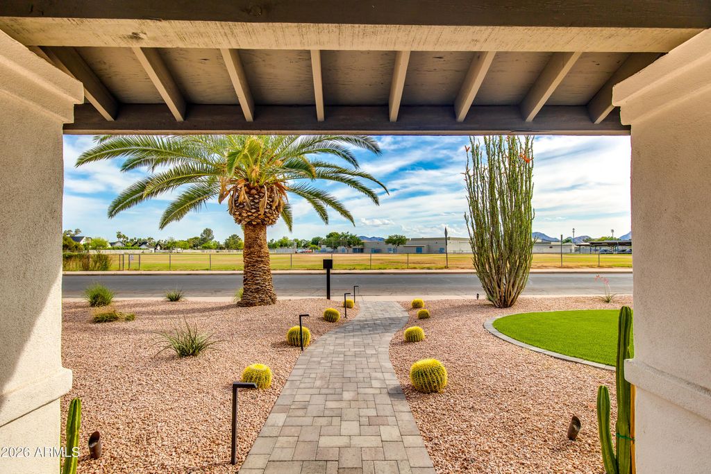 5922 E EMILE ZOLA Avenue, Scottsdale, AZ 85254 — photo 3