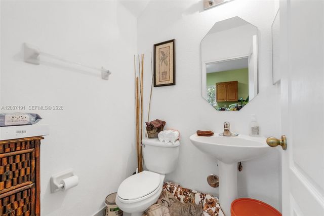 8546 SW 214th Way, Cutler Bay, FL 33189