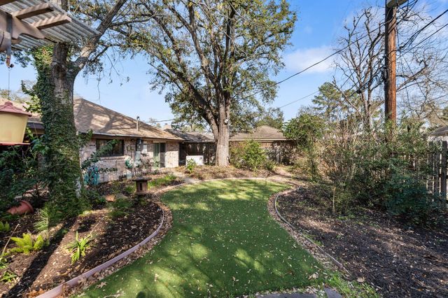 1043 Martin Street, Houston, TX 77018