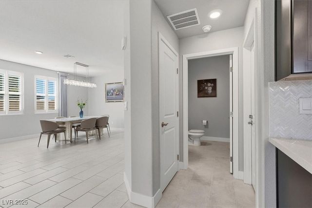 433 Canary Song Drive, Henderson, NV 89011