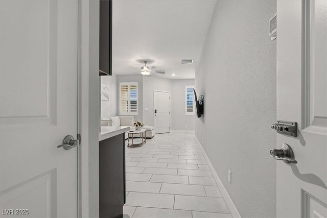 433 Canary Song Drive, Henderson, NV 89011