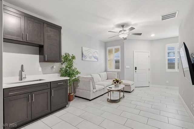 433 Canary Song Drive, Henderson, NV 89011