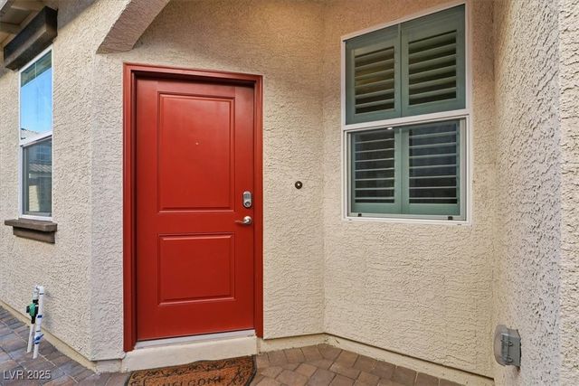 433 Canary Song Drive, Henderson, NV 89011