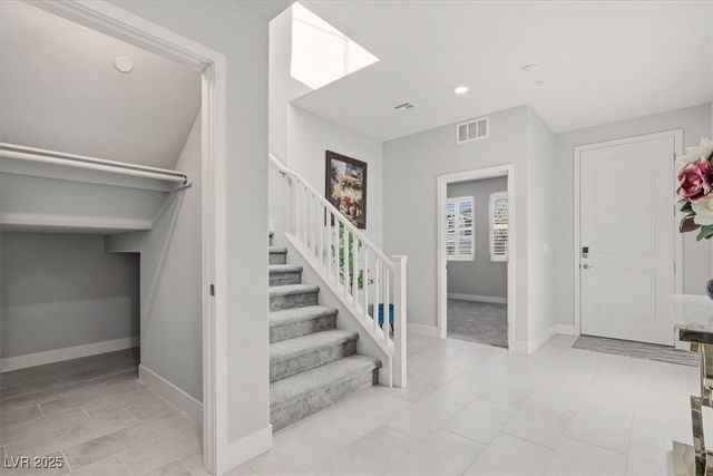 433 Canary Song Drive, Henderson, NV 89011