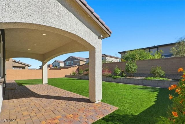 433 Canary Song Drive, Henderson, NV 89011